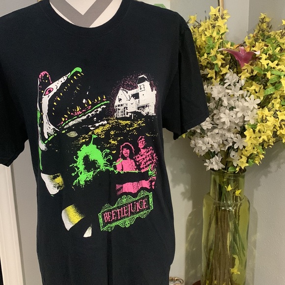 Two beetlejuice tees - Picture 4 of 6